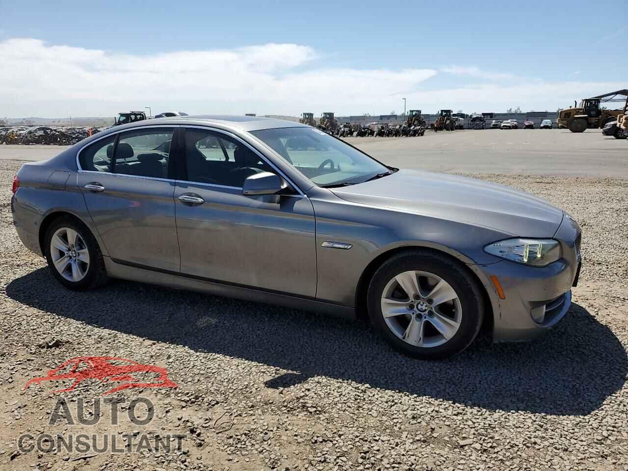 BMW 5 SERIES 2012 - WBAXG5C59CDX04125