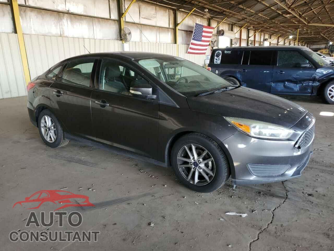 FORD FOCUS 2015 - 1FADP3F22FL327410