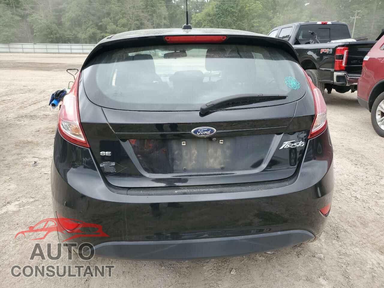 FORD FIESTA 2018 - 3FADP4EJ4JM108390
