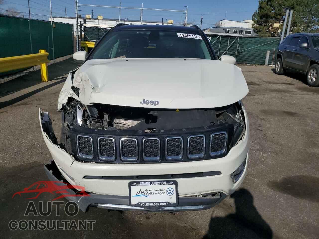 JEEP COMPASS 2018 - 3C4NJDCB3JT329190