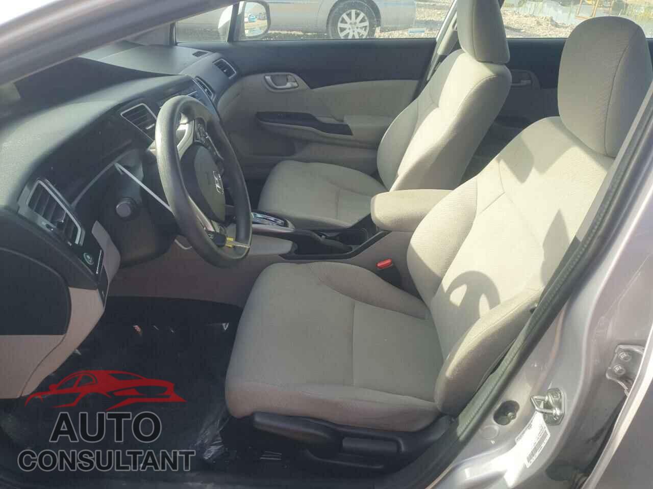 HONDA CIVIC 2013 - 2HGFB2F58DH569958