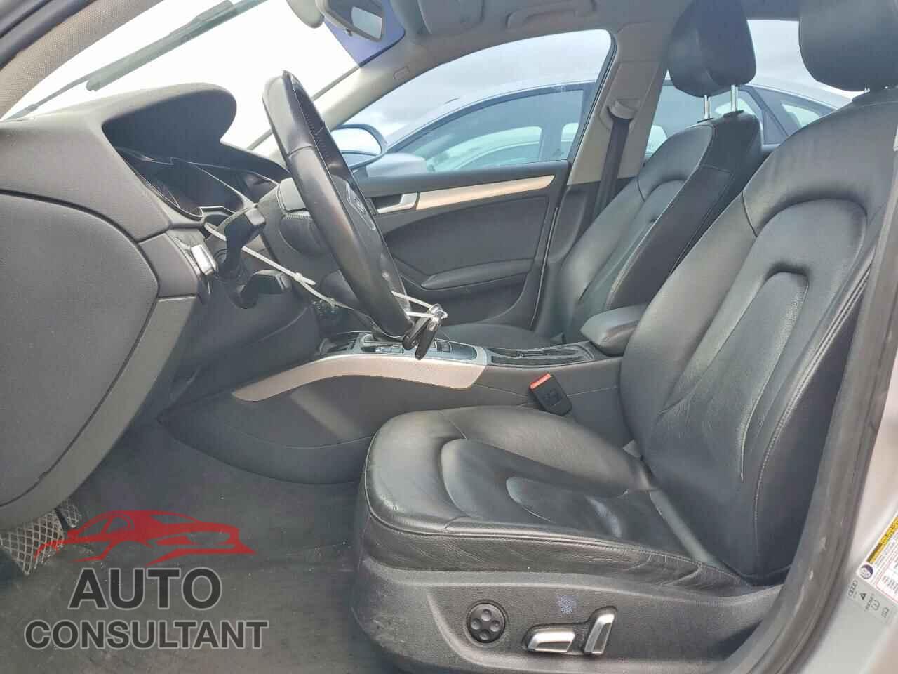 AUDI A4 2013 - WAUBFAFL8DN044090