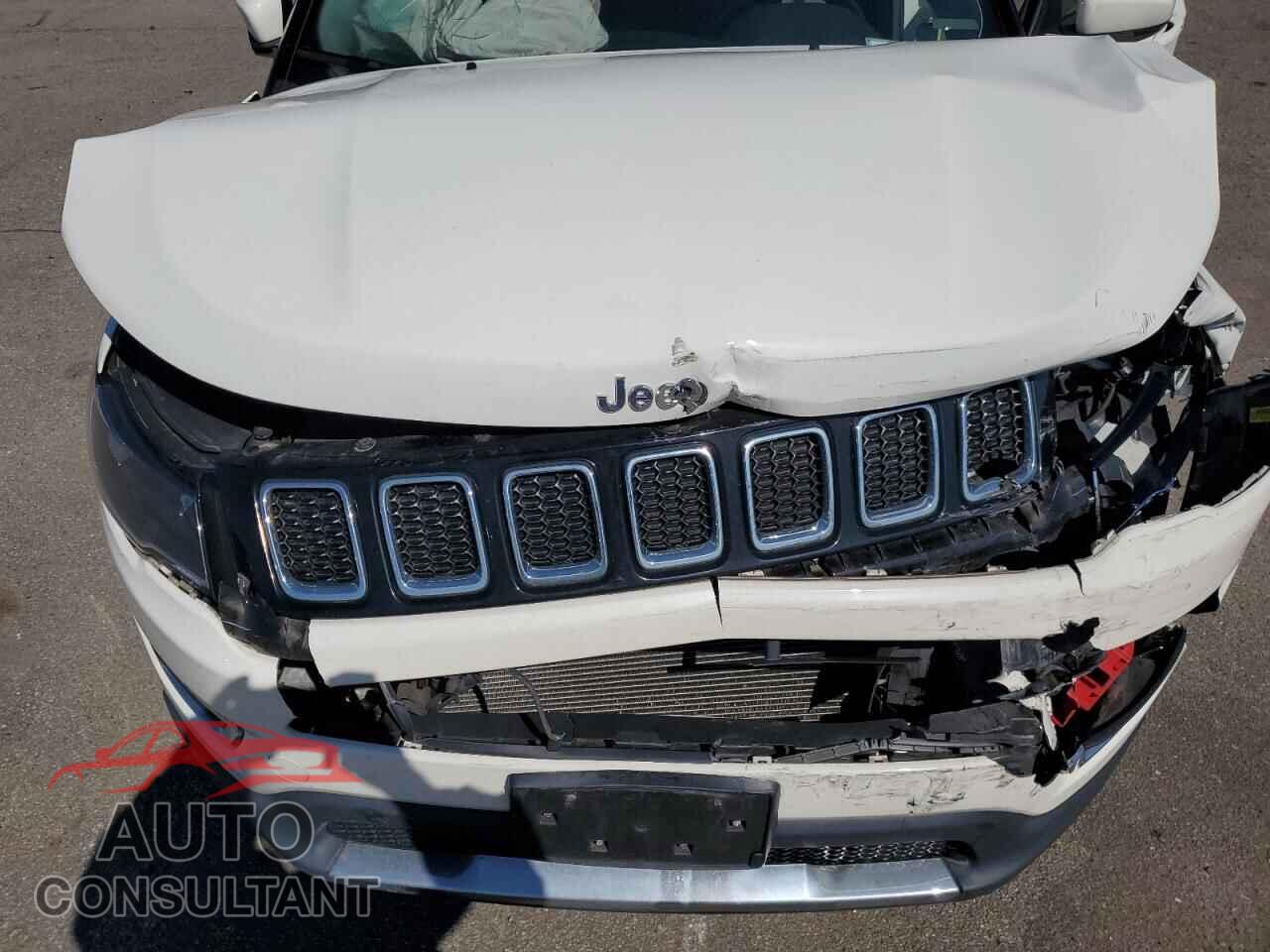 JEEP COMPASS 2020 - 3C4NJDCB5LT151950