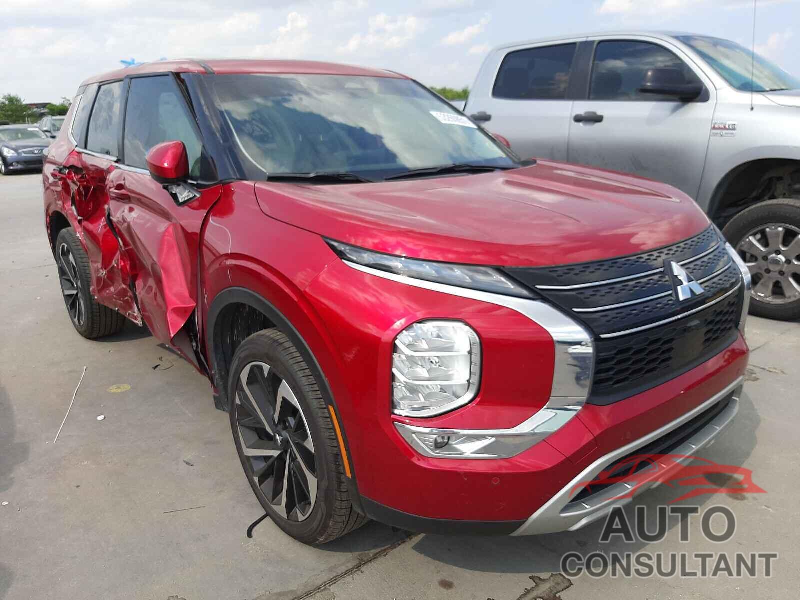 MITSUBISHI OUTLANDER 2022 - JA4J3UA86NZ009905