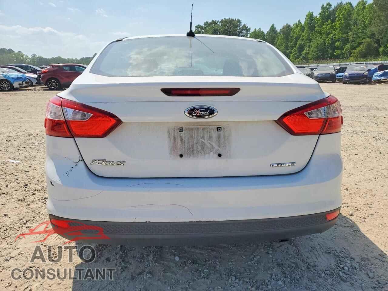 FORD FOCUS 2012 - 1FAHP3E20CL445079