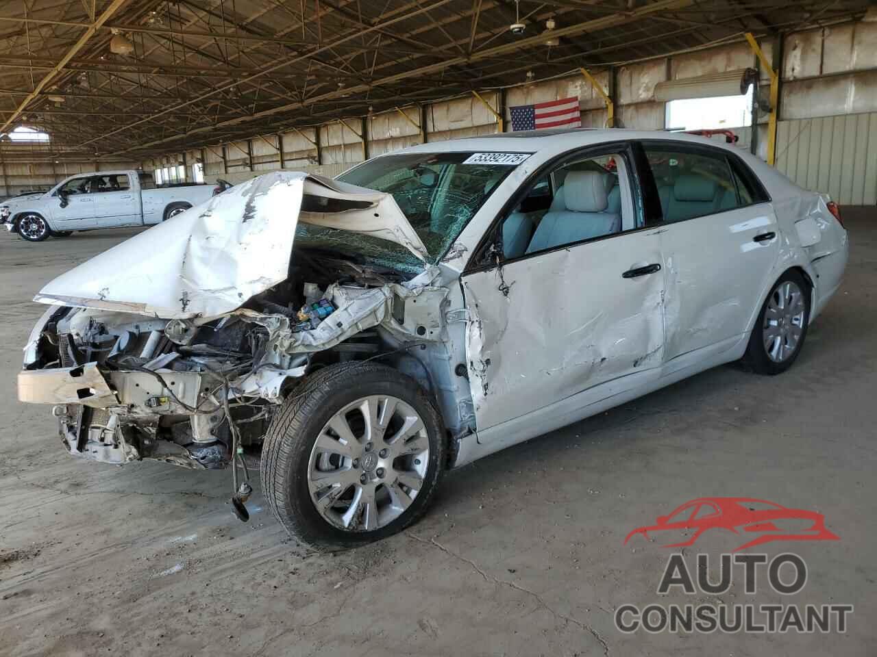 TOYOTA AVALON 2010 - 4T1BK3DB1AU369438