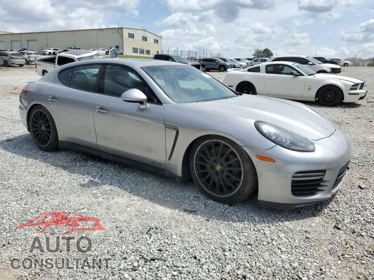 PORSCHE PANAMERA 2016 - WP0AF2A72GL080615