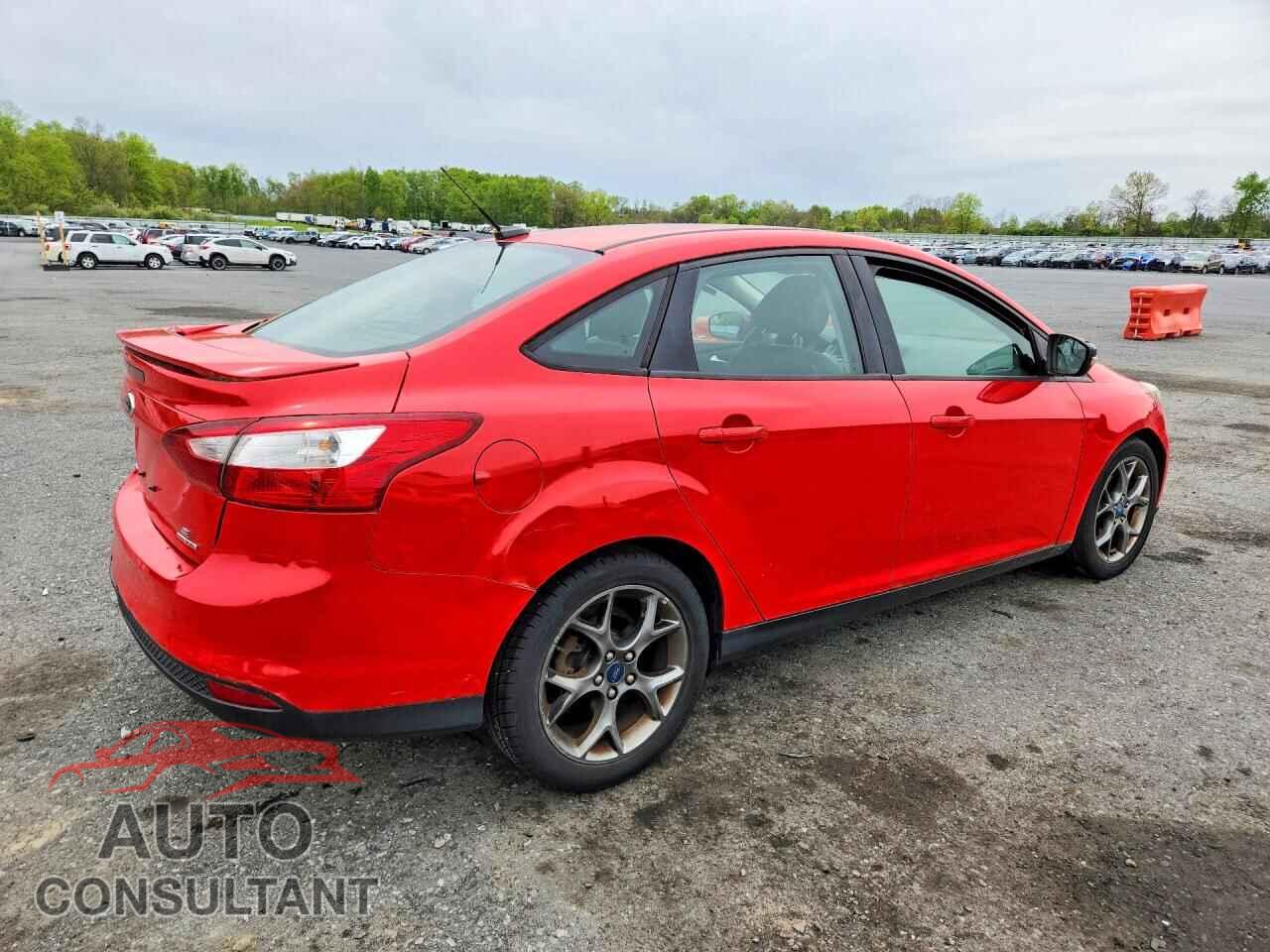 FORD FOCUS 2013 - 1FADP3F27DL132626