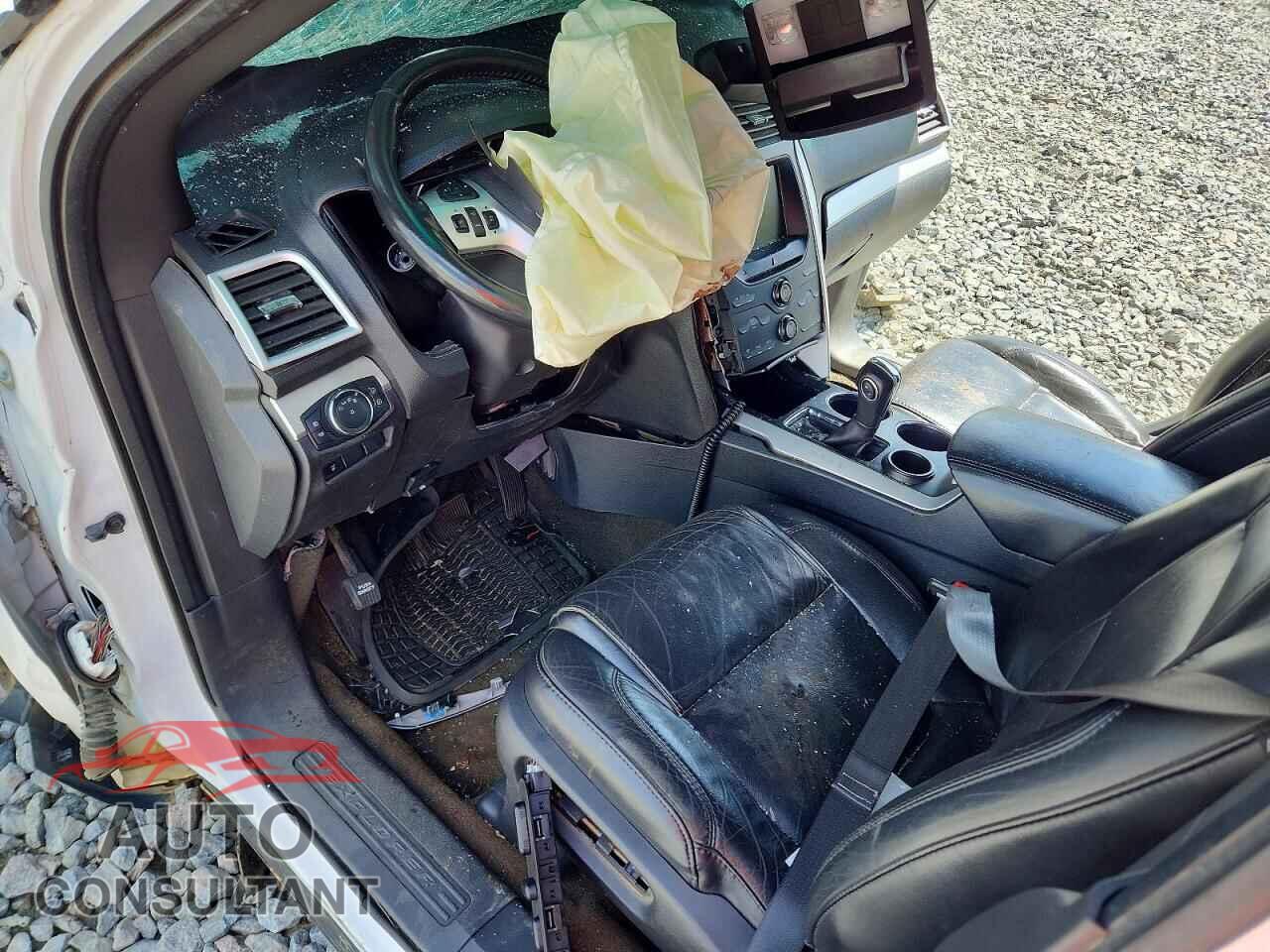 FORD EXPLORER 2013 - 1FM5K7D88DGB37009