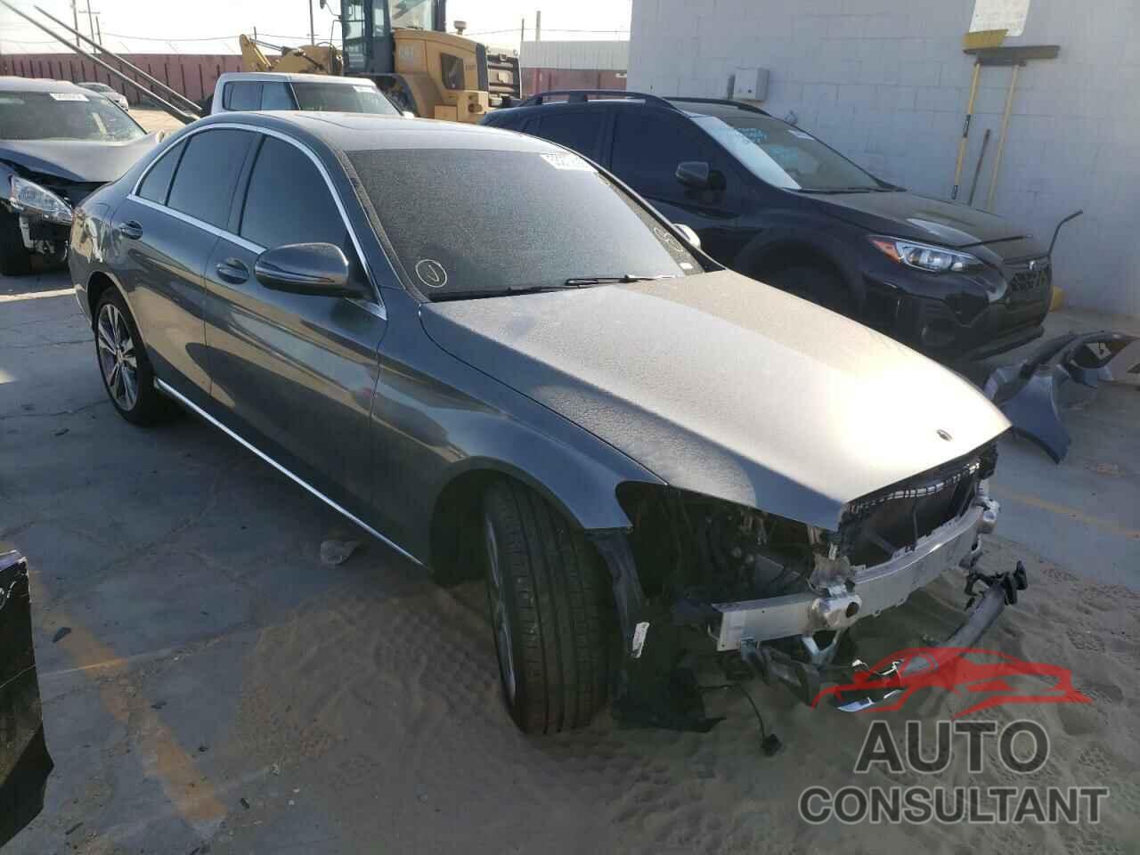 MERCEDES-BENZ C-CLASS 2018 - 55SWF4JB2JU250700