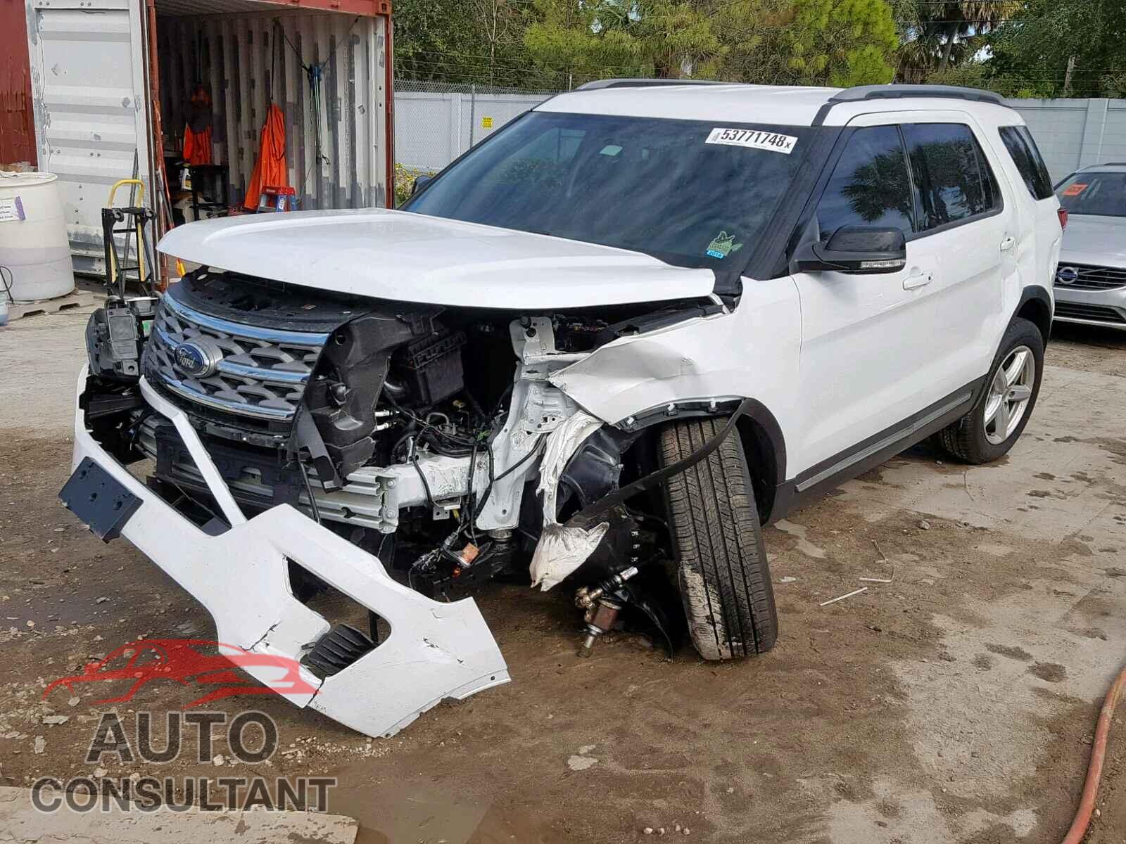 FORD EXPLORER X 2018 - 1FM5K7D80JGB15632