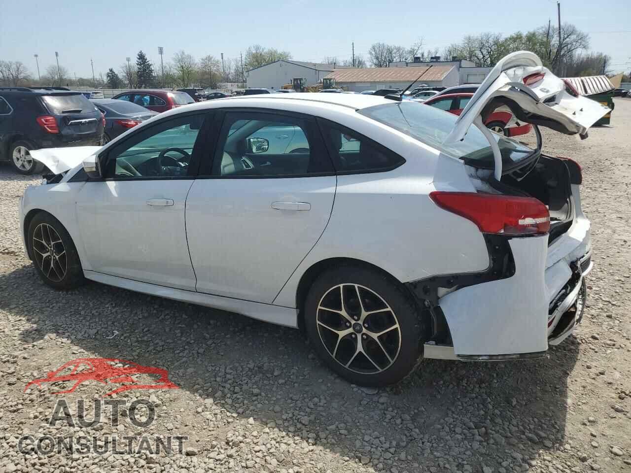 FORD FOCUS 2016 - 1FADP3F21GL230815