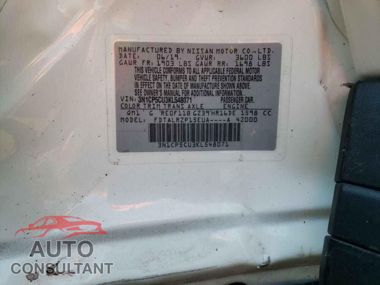 NISSAN KICKS 2019 - 3N1CP5CU3KL548071