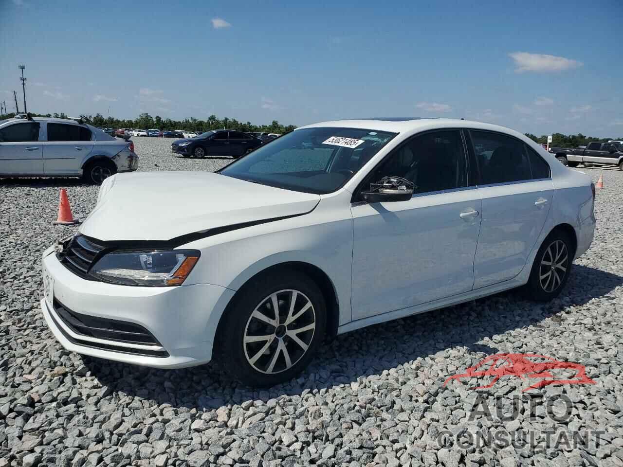 VOLKSWAGEN JETTA 2017 - 3VWDB7AJ5HM256670