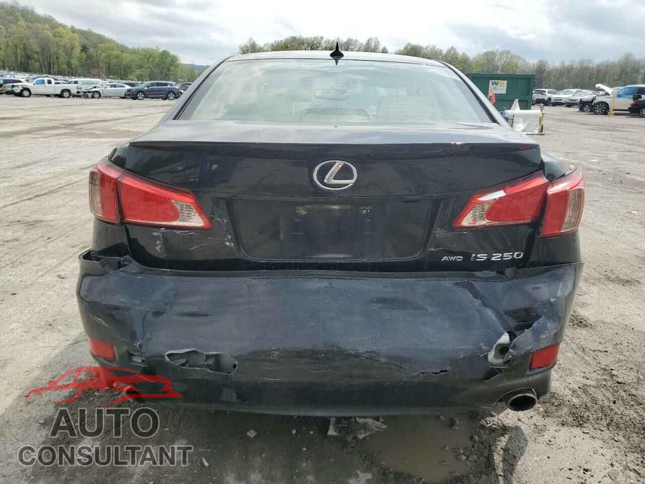 LEXUS IS 2012 - JTHCF5C25C5054390