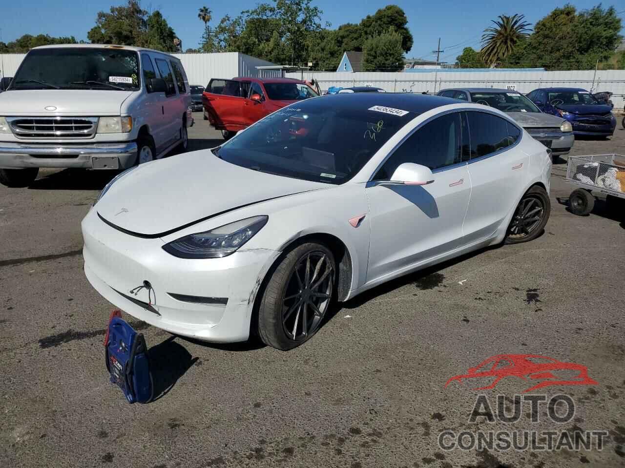 TESLA MODEL 3 2018 - 5YJ3E1EA7JF076288