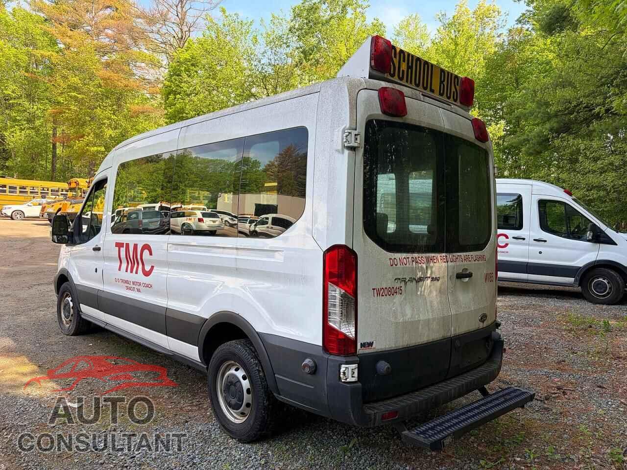 FORD TRANSIT 2015 - 1FTNR2CM8FKA95460