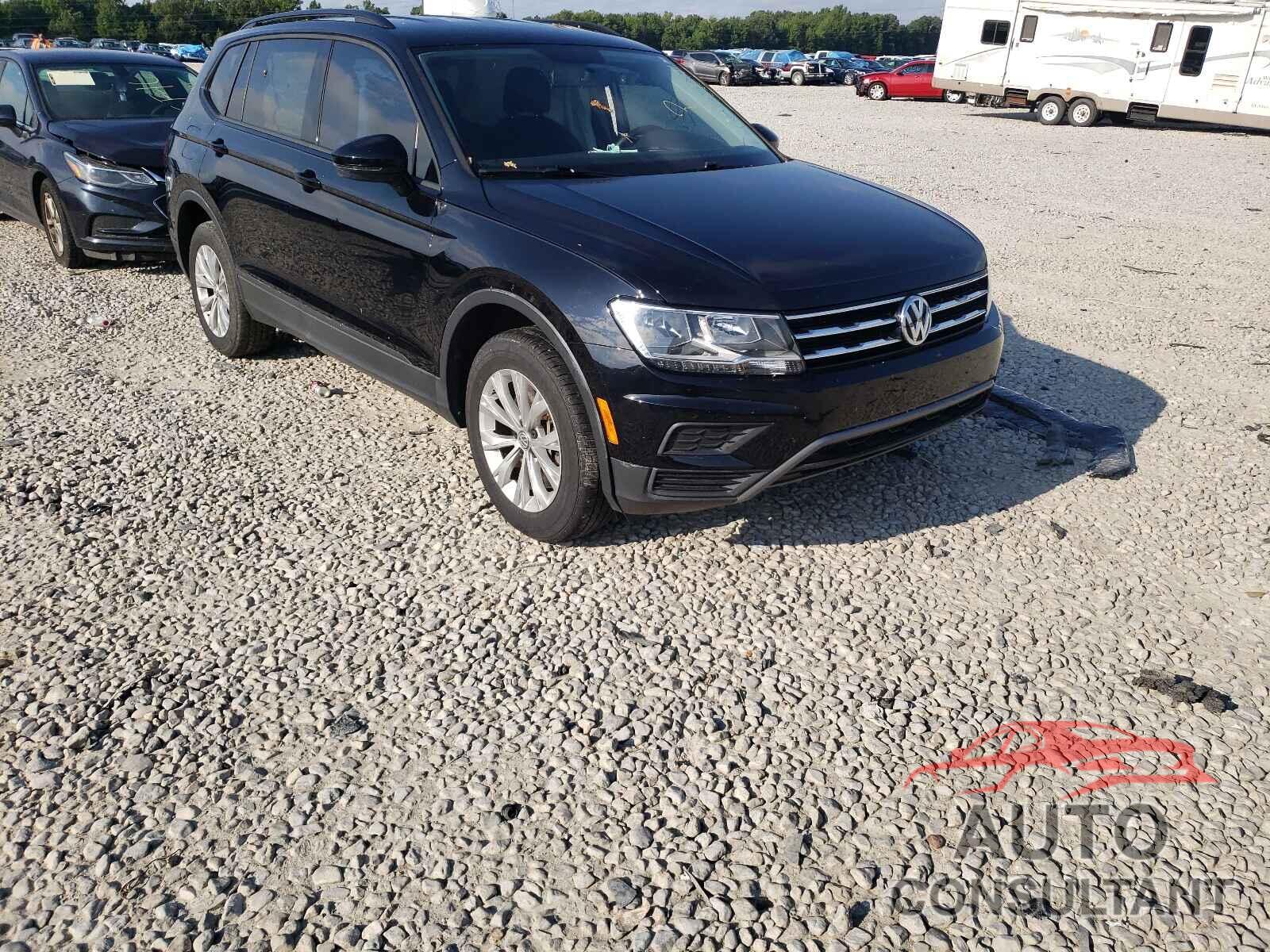 VOLKSWAGEN TIGUAN 2018 - 3VV1B7AX5JM096789
