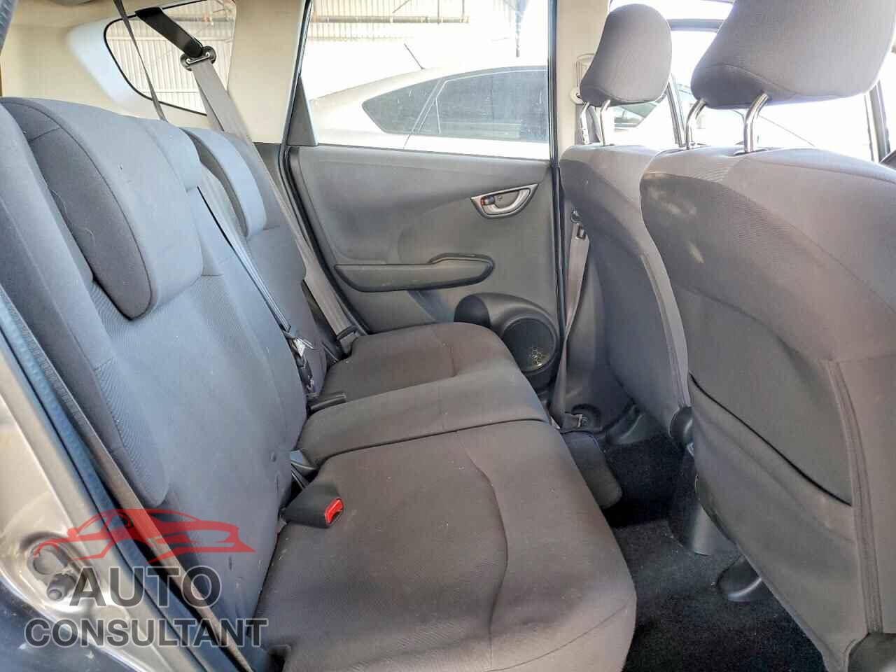 HONDA FIT 2013 - JHMGE8H35DC078564