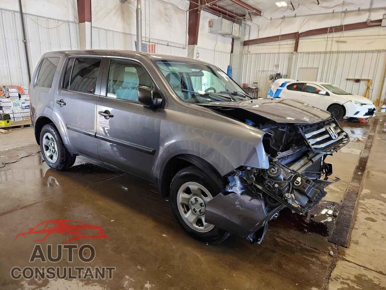 HONDA PILOT 2015 - 5FNYF4H24FB016596