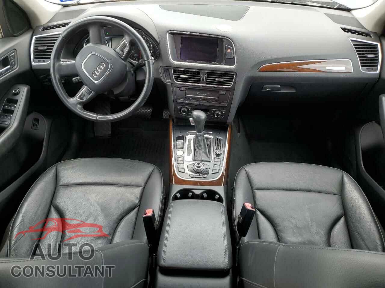 AUDI Q5 2012 - WA1LFAFP2CA135415
