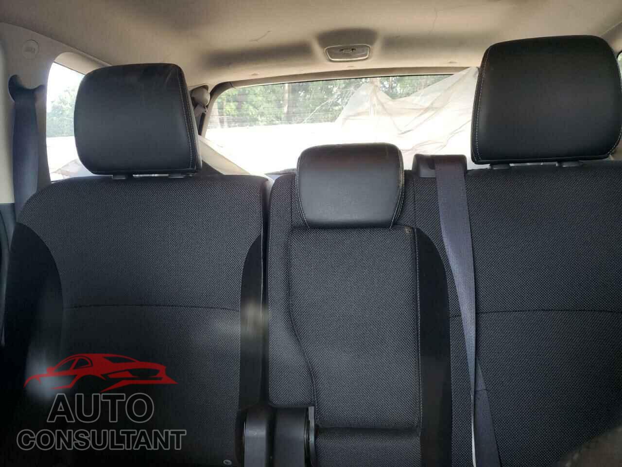 MITSUBISHI OUTLANDER 2013 - JA4JT3AW1DU005457