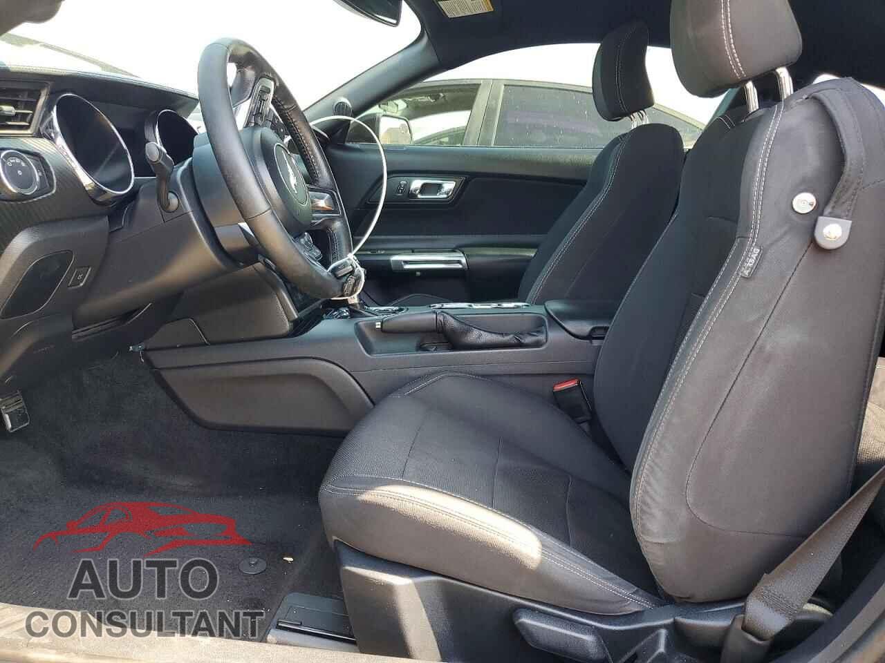 FORD MUSTANG 2017 - 1FA6P8AM6H5235447