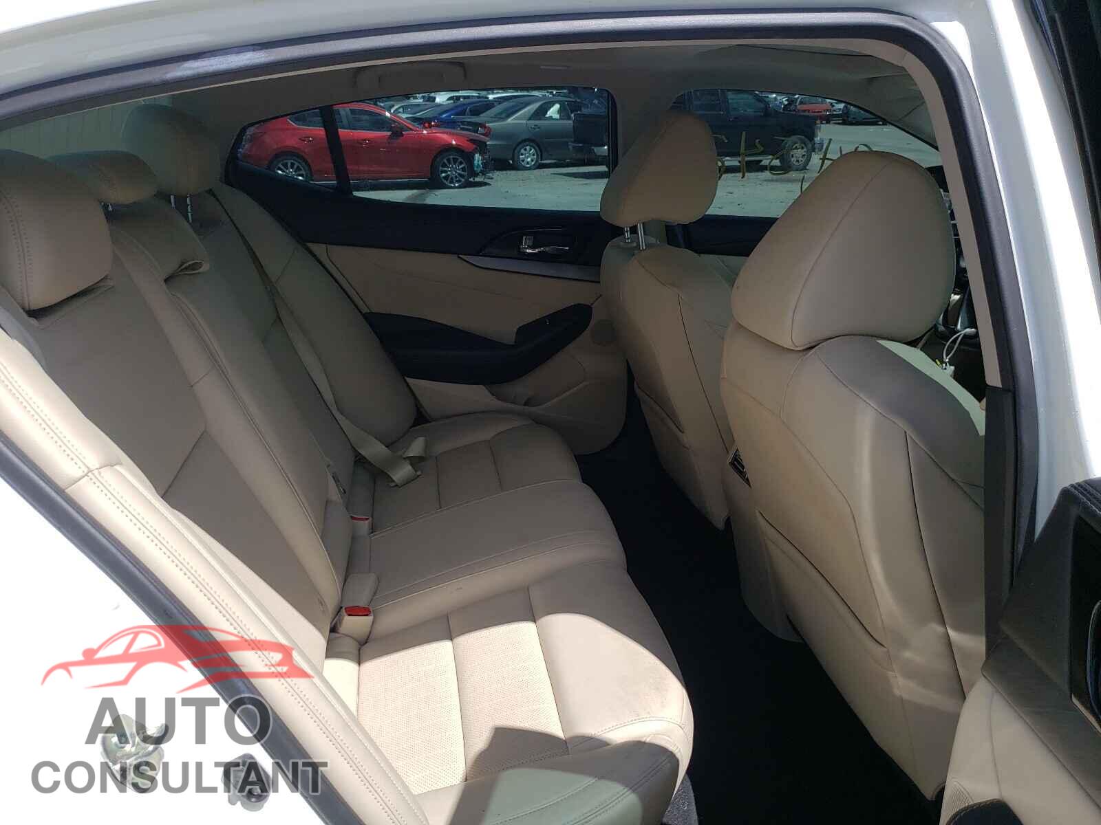 NISSAN MAXIMA 2017 - 1N4AA6AP4HC428573