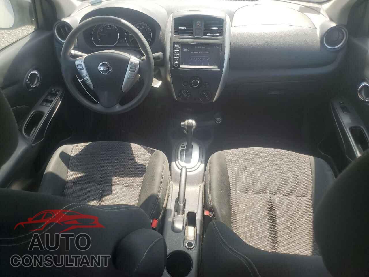 NISSAN VERSA 2019 - 3N1CN7AP7KL804324