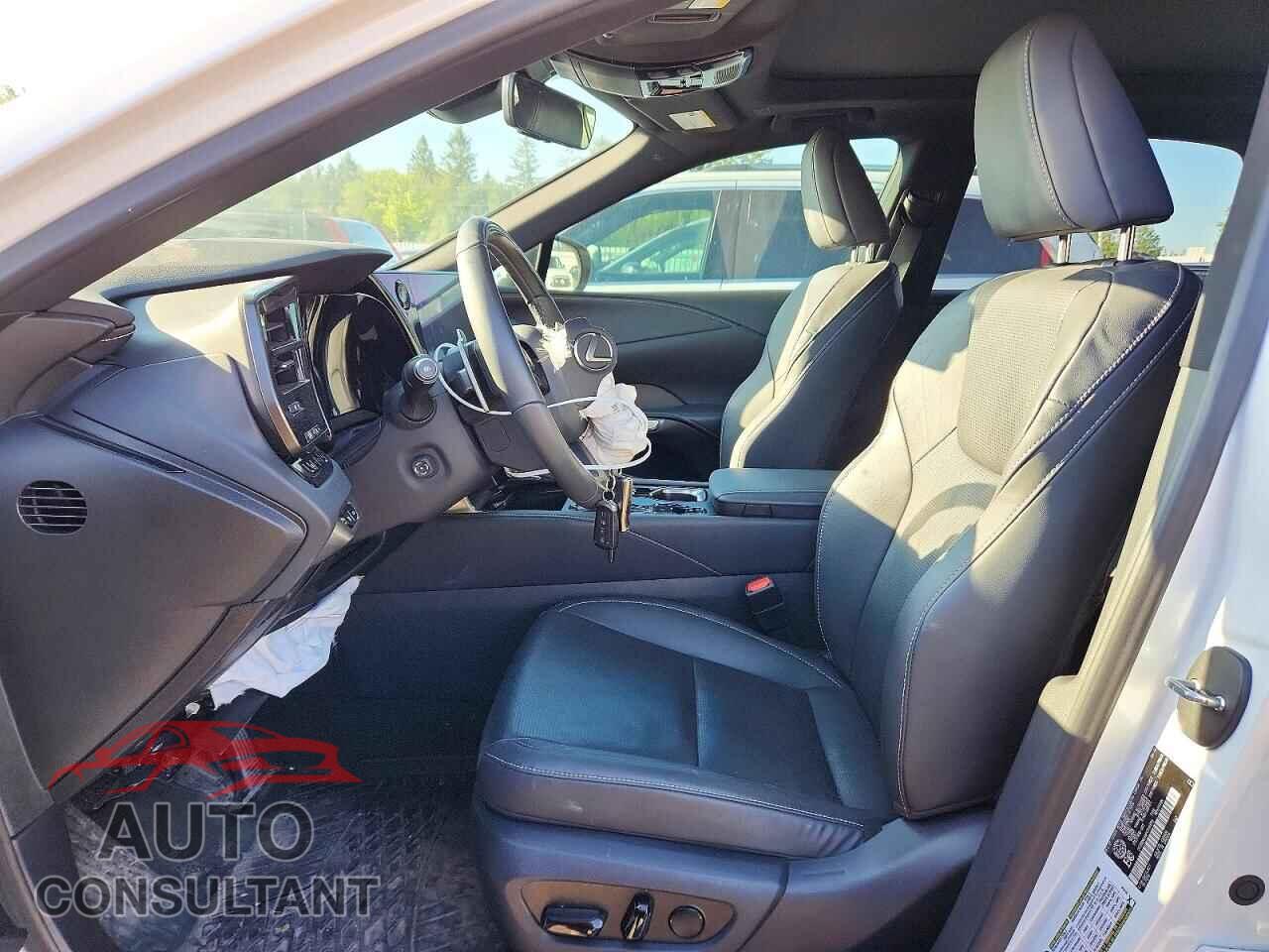 LEXUS RX300 2023 - 2T2BBMCA8PC014870