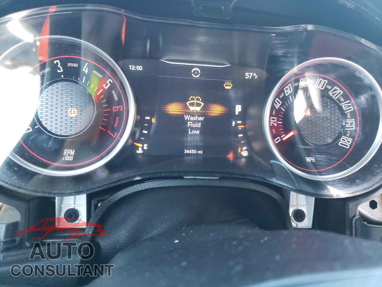 DODGE CHALLENGER 2016 - 2C3CDZFJ8GH284249