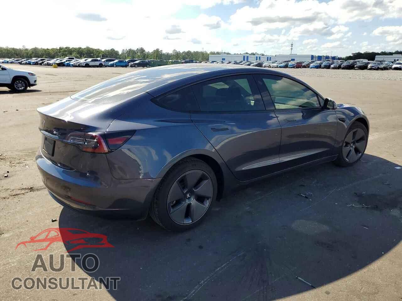 TESLA MODEL 3 2021 - 5YJ3E1EA4MF085129