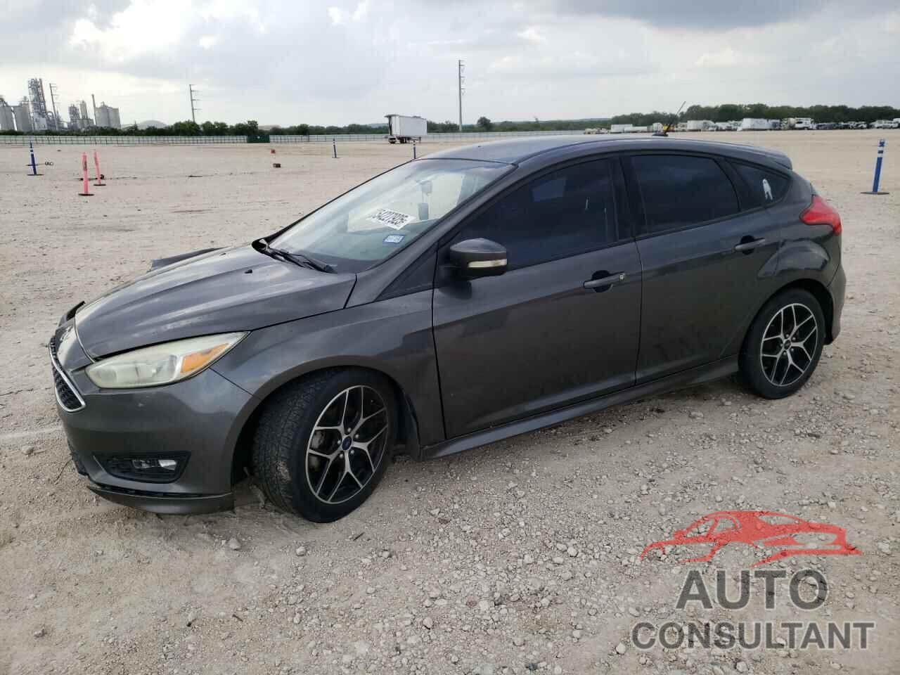 FORD FOCUS 2015 - 1FADP3K26FL357063