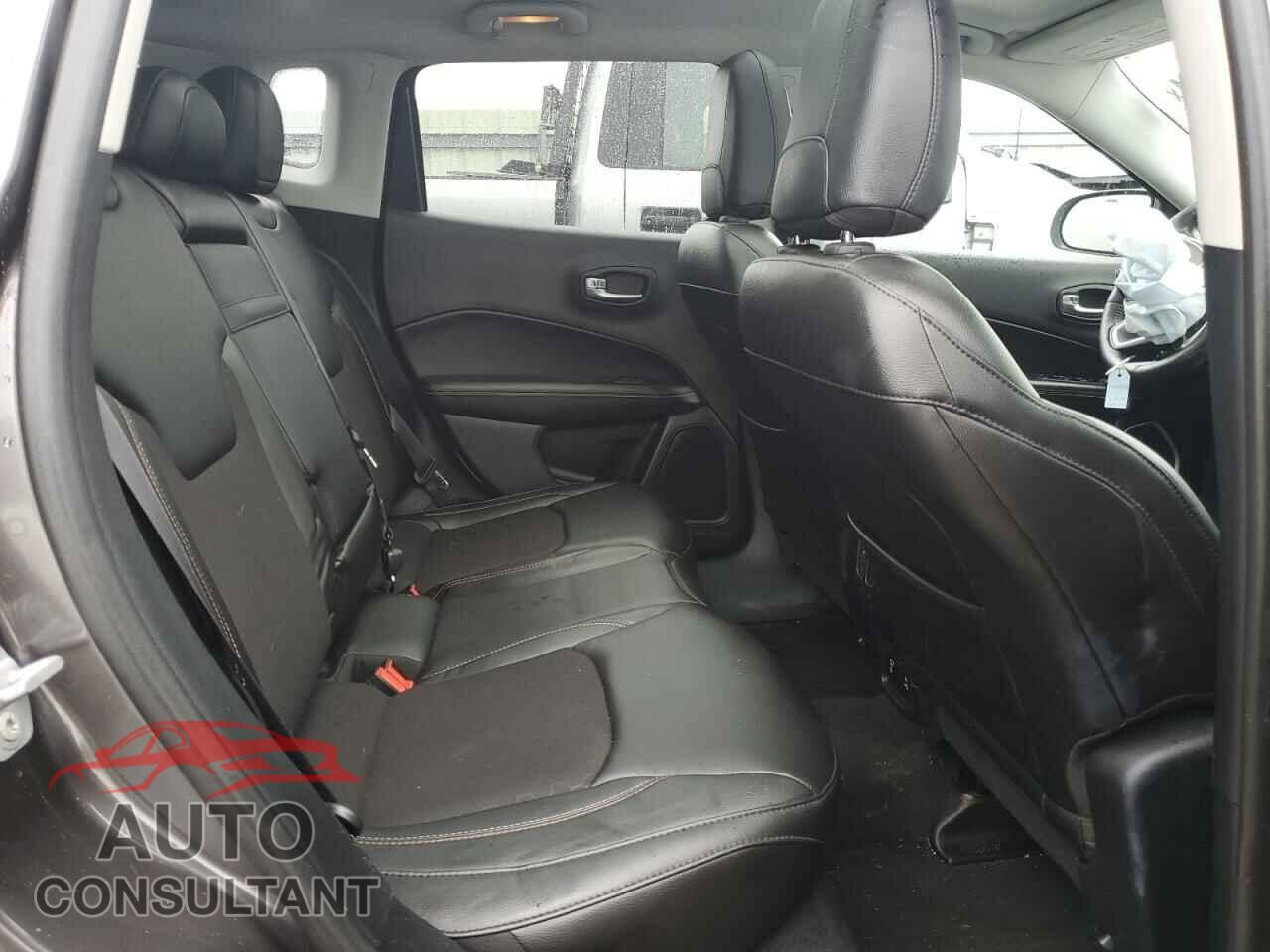JEEP COMPASS 2018 - 3C4NJDBB5JT162168