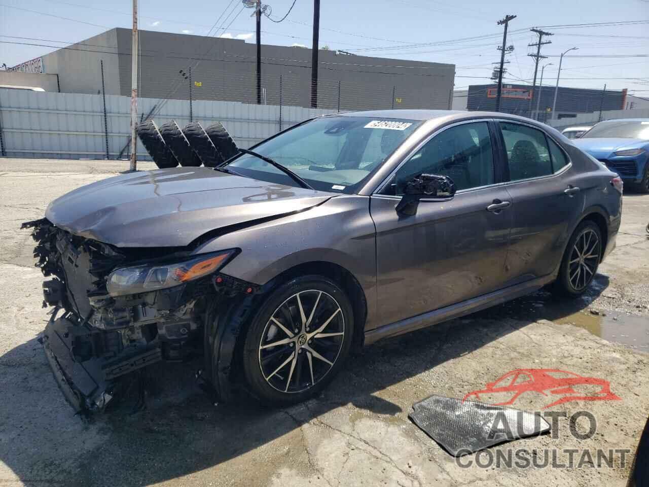 TOYOTA CAMRY 2022 - 4T1G11AK1NU627769