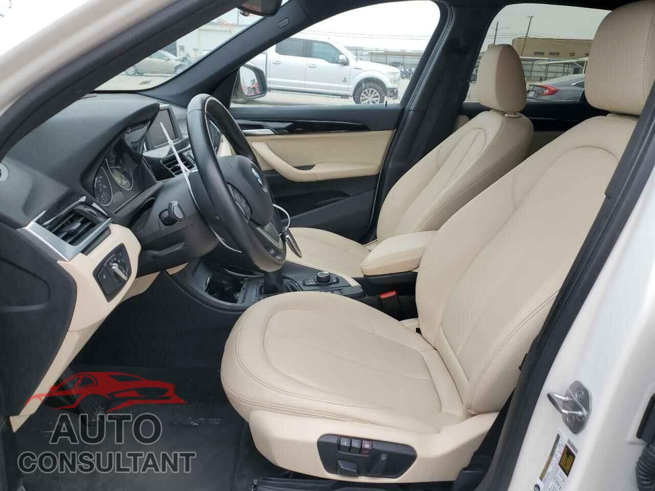 BMW X1 2018 - WBXHU7C37J5H44923