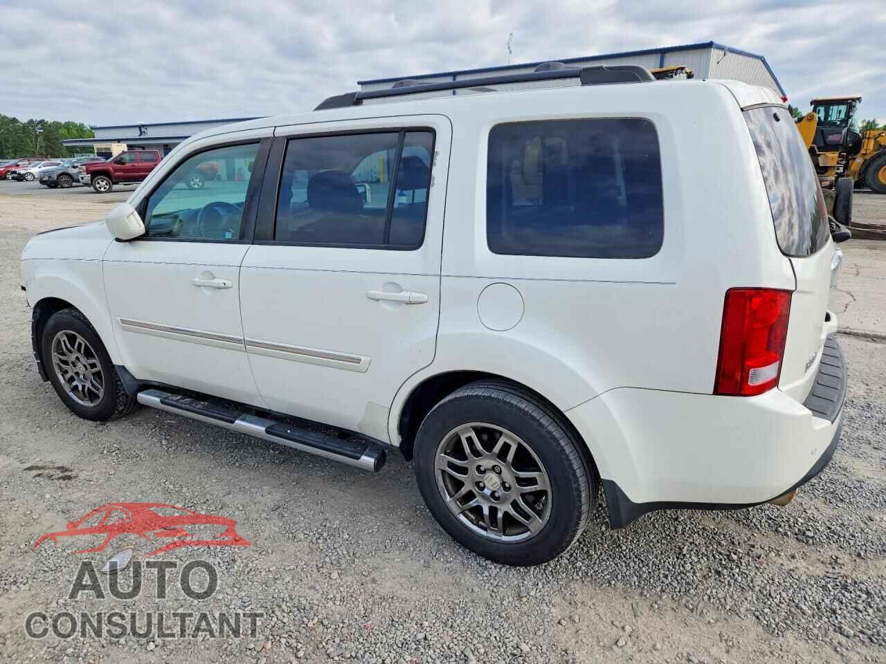 HONDA PILOT 2013 - 5FNYF4H92DB009169