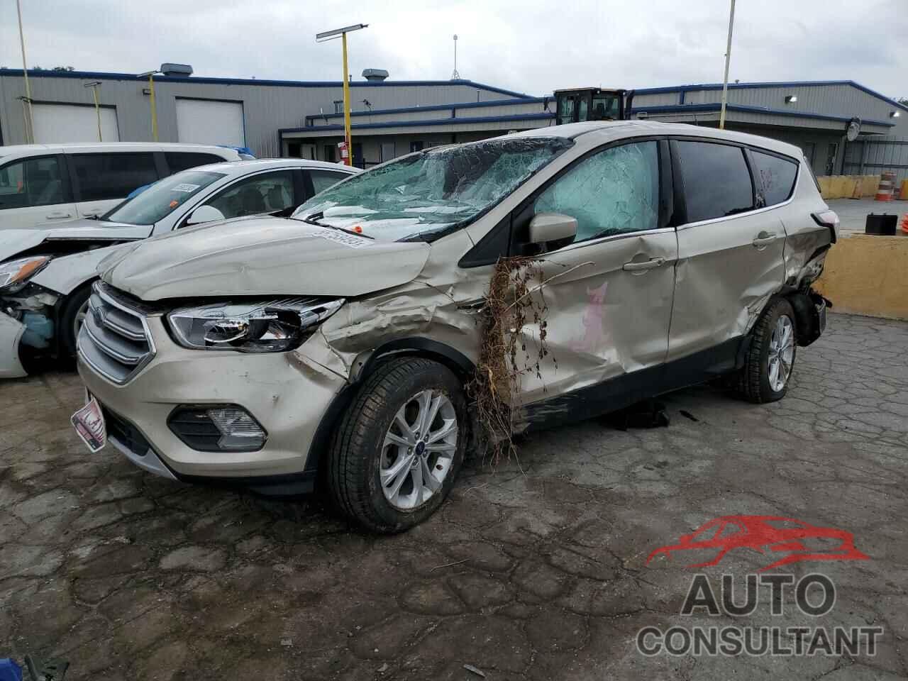 FORD ESCAPE 2017 - 1FMCU0GD6HUB83009