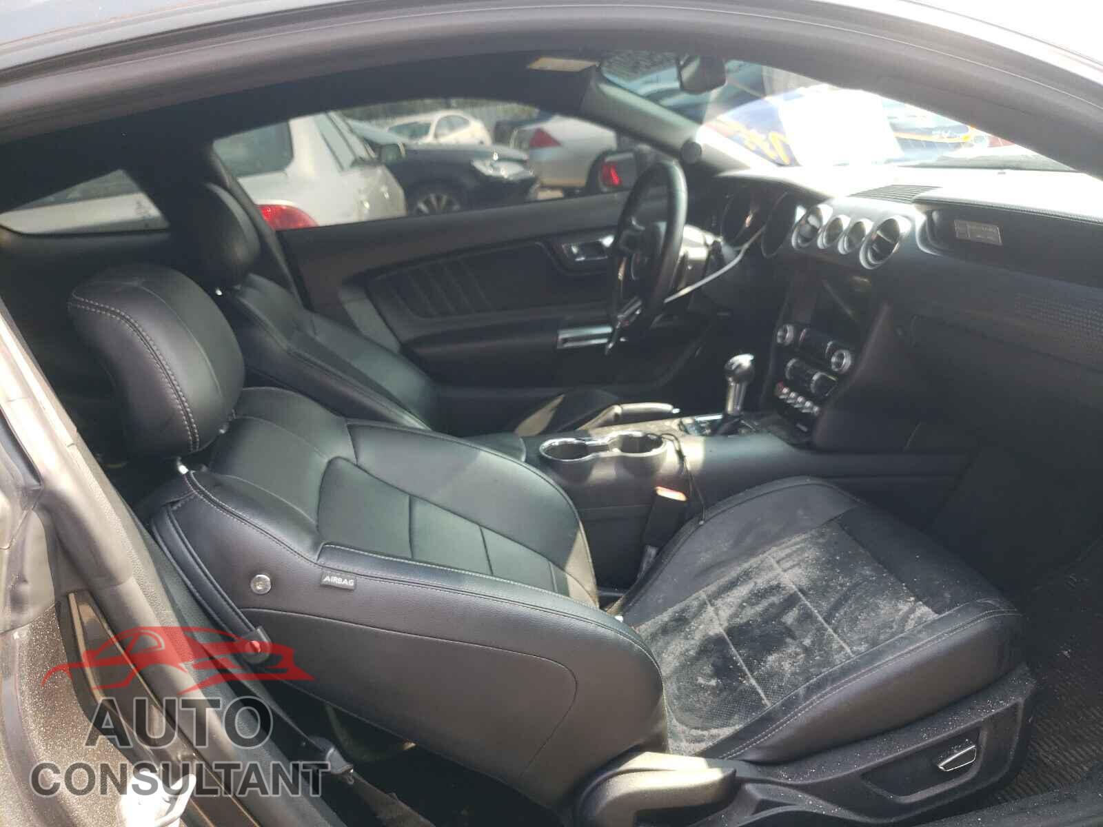 FORD MUSTANG 2017 - 1FA6P8TH5H5328007