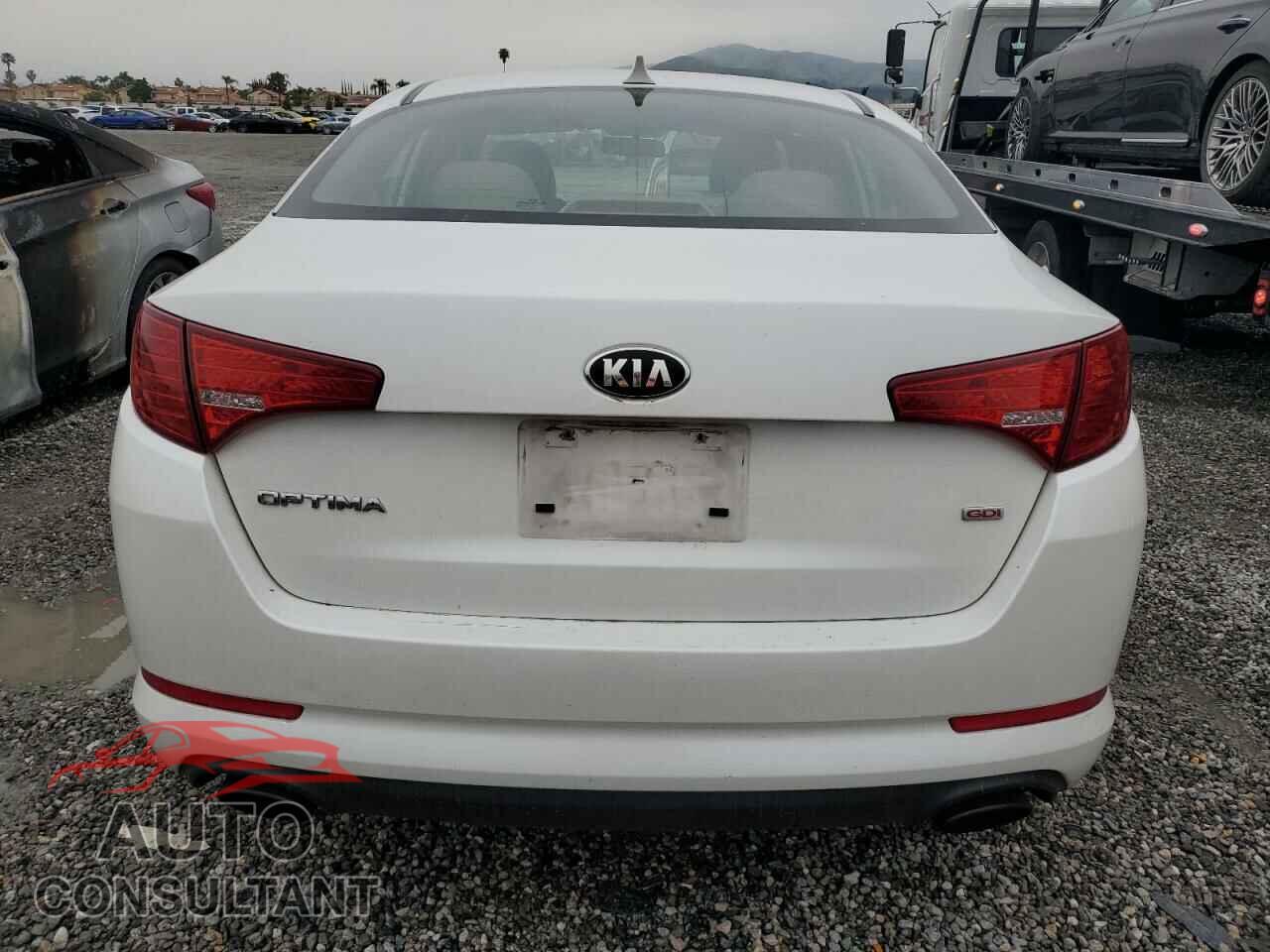 KIA OPTIMA 2013 - KNAGM4A74D5323012