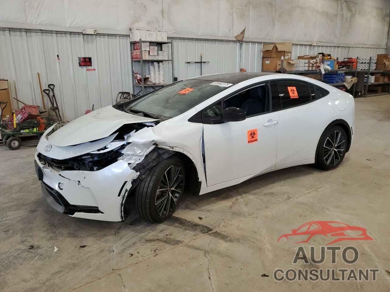 TOYOTA PRIUS 2023 - JTDACAAU5P3011118
