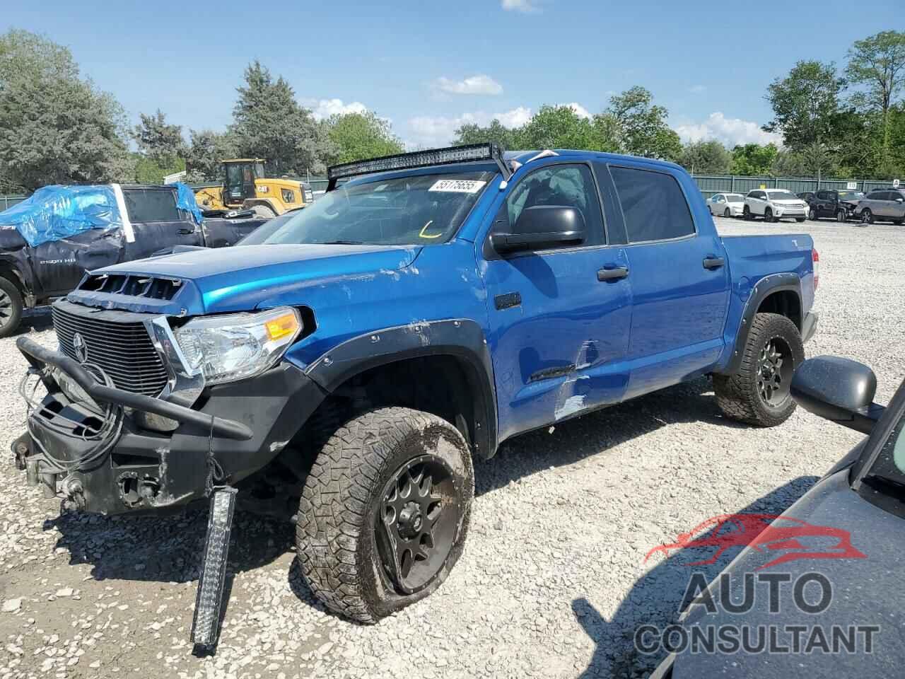 TOYOTA TUNDRA 2016 - 5TFDW5F18GX518842