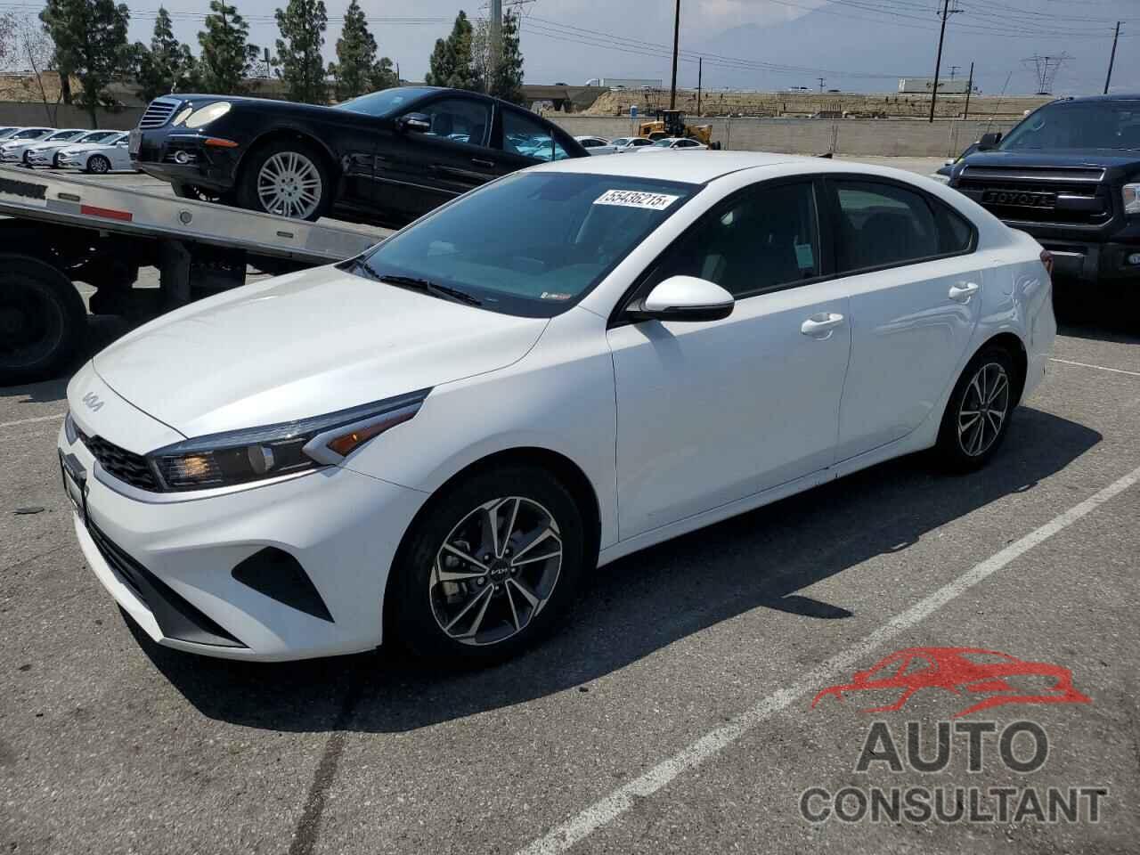 KIA FORTE 2023 - 3KPF24AD5PE587794