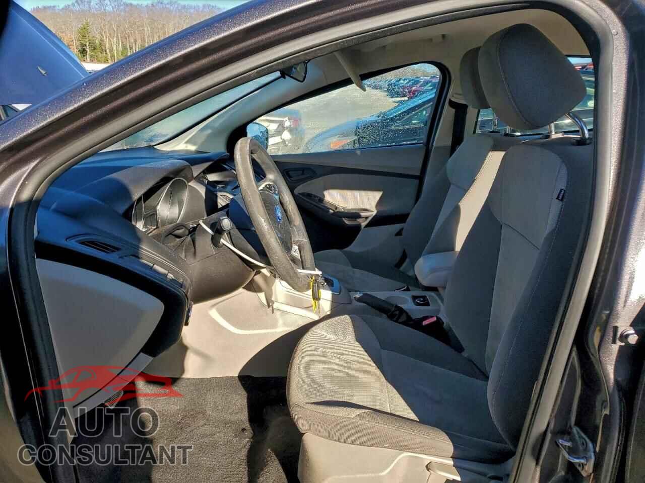 FORD FOCUS 2012 - 1FAHP3F20CL281640