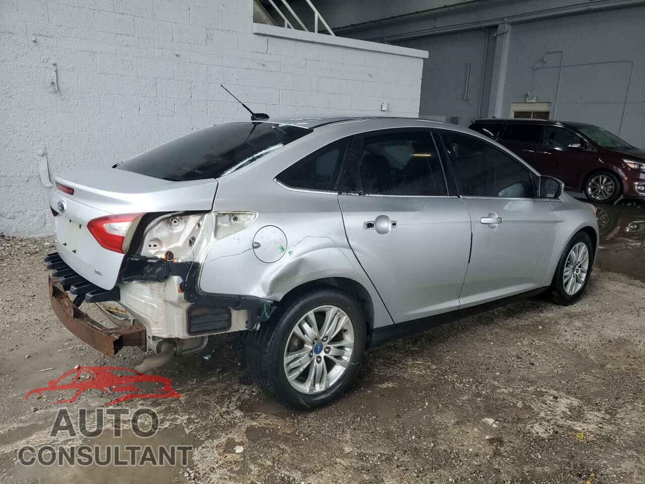 FORD FOCUS 2012 - 1FAHP3H21CL162783