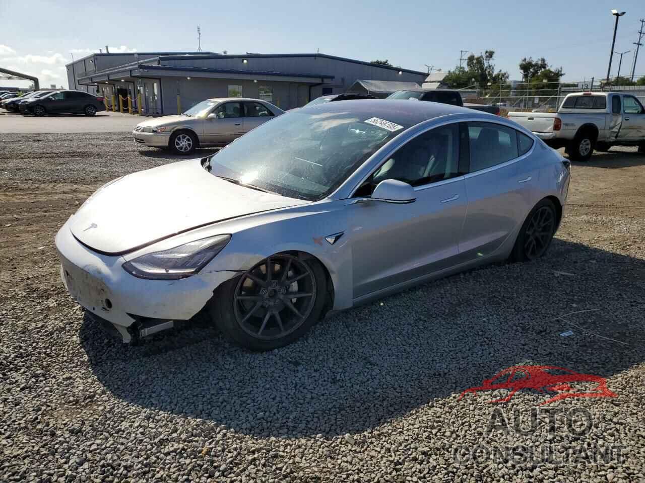 TESLA MODEL 3 2018 - 5YJ3E1EB0JF091336
