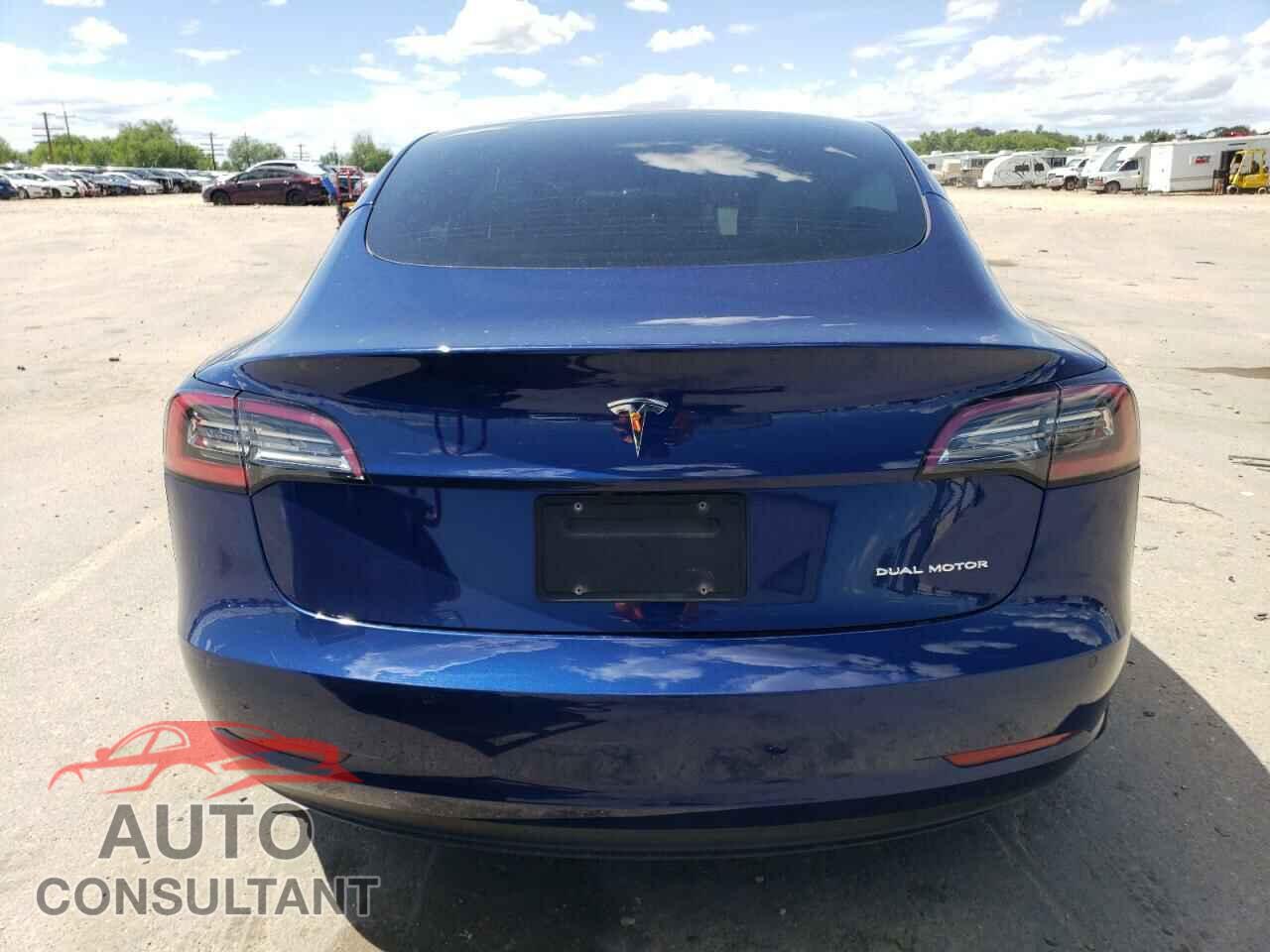 TESLA MODEL 3 2022 - 5YJ3E1EB9NF270822