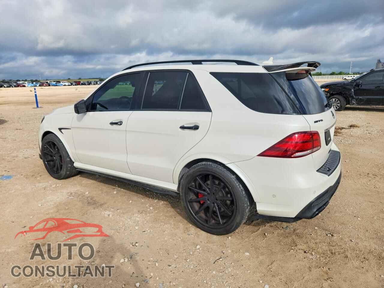 MERCEDES-BENZ GLE-CLASS 2016 - 4JGDA7FB4GA707974