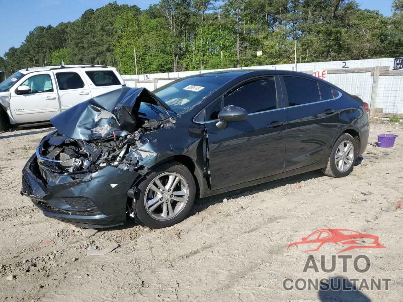 CHEVROLET CRUZE 2018 - 1G1BE5SM2J7122724