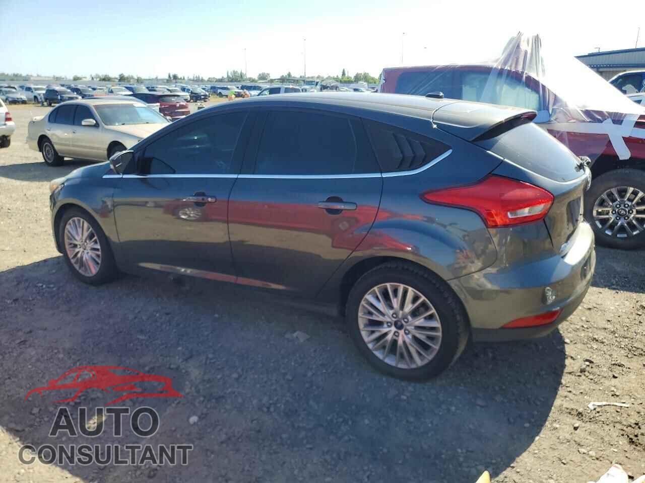 FORD FOCUS 2017 - 1FADP3N29HL227860